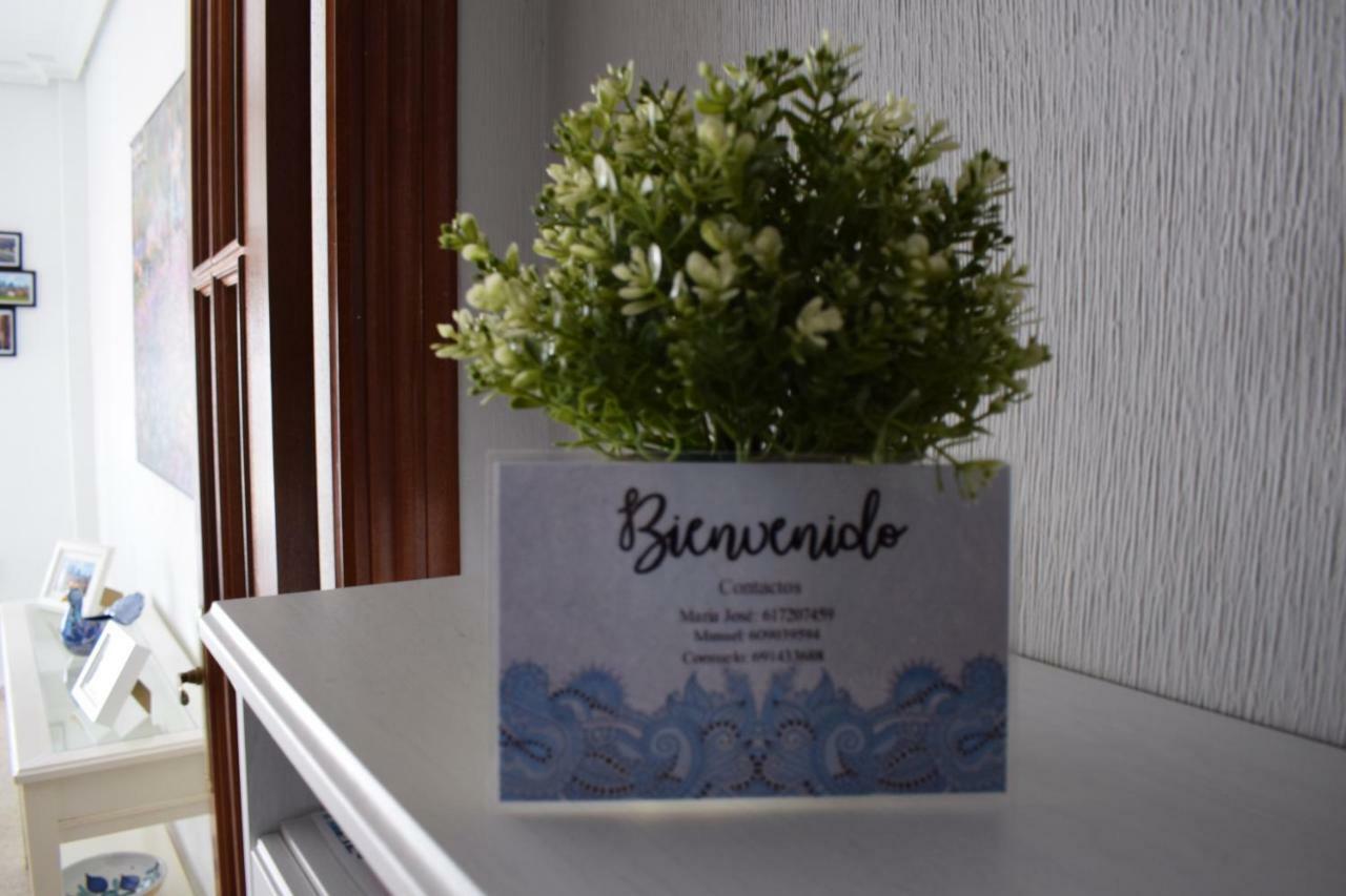 Apartamento Frente A Palacio De Congresos Sevilla Eksteriør billede